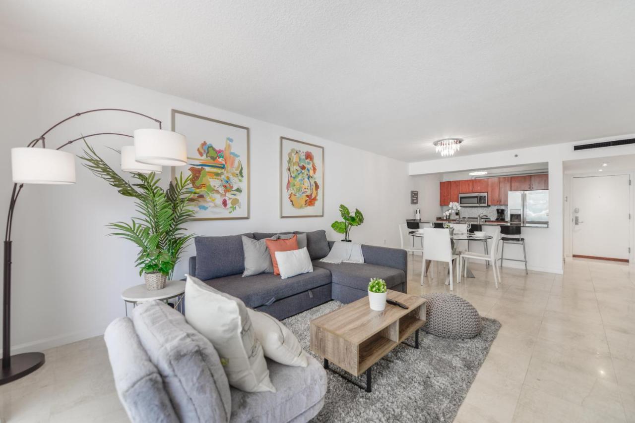 Wonderful Condo In Brickell With Pool And Gym Miami Eksteriør billede