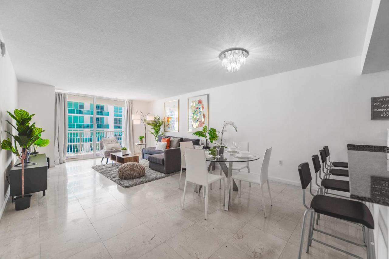 Wonderful Condo In Brickell With Pool And Gym Miami Eksteriør billede
